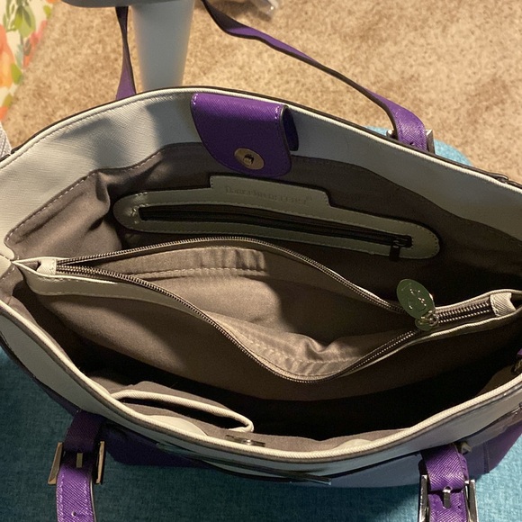 Conceal/Carry Handbag by Damsel in Defense - Picture 6 of 7